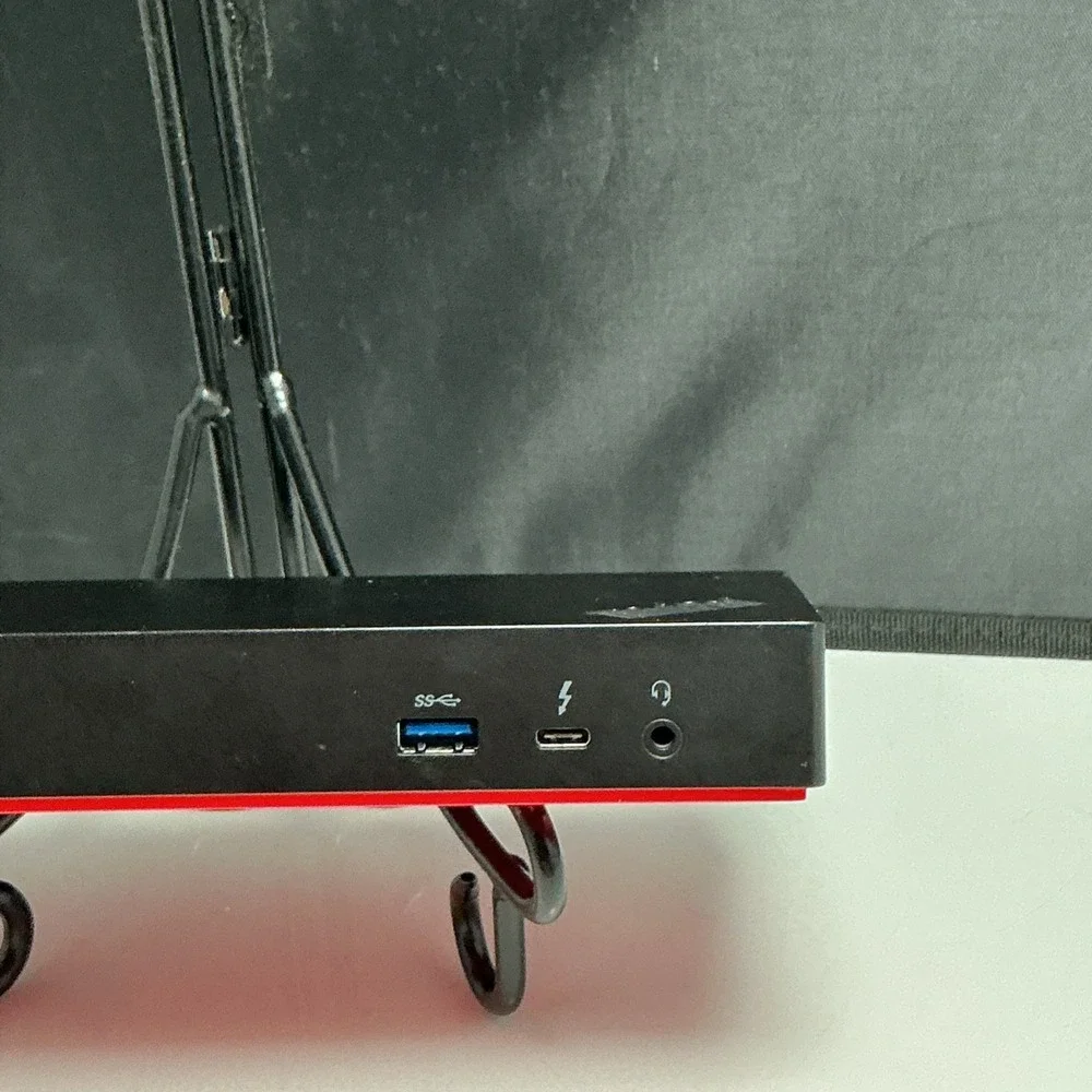 Lenovo ThinkPad Thunderbolt 3 Workstation Dock Gen 2 Working Tested (No Cables)